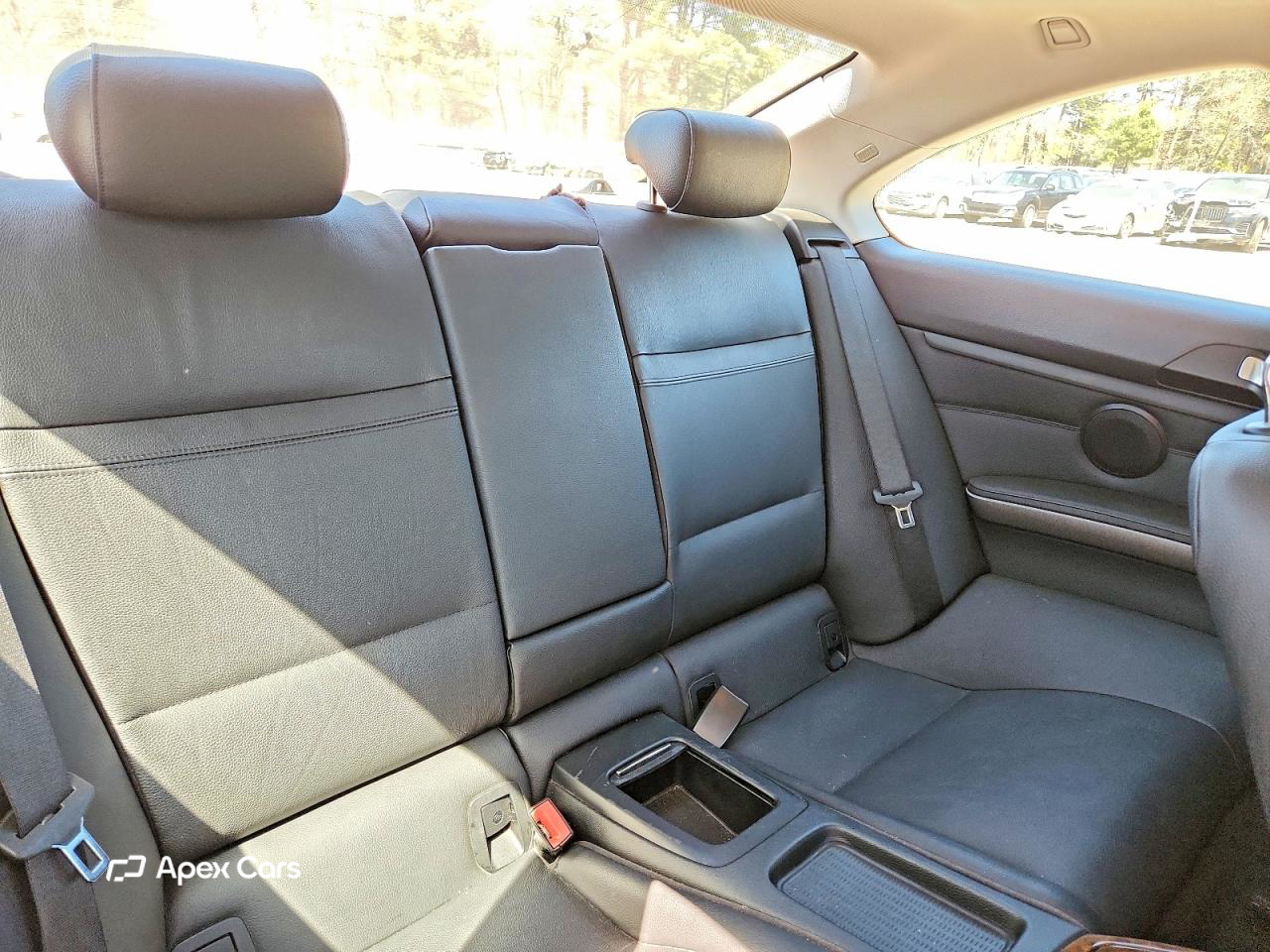 BMW Series 3 2010