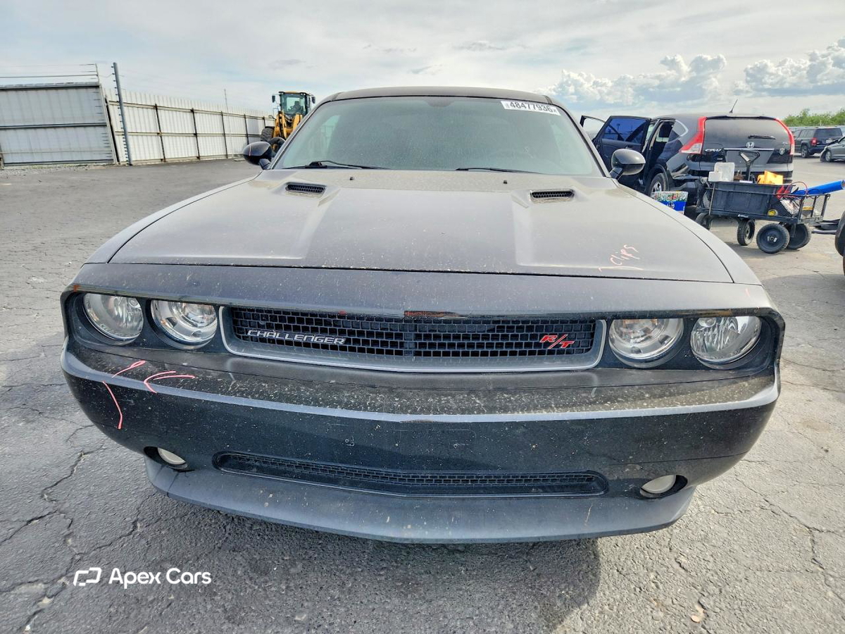 Dodge Challenger 2013