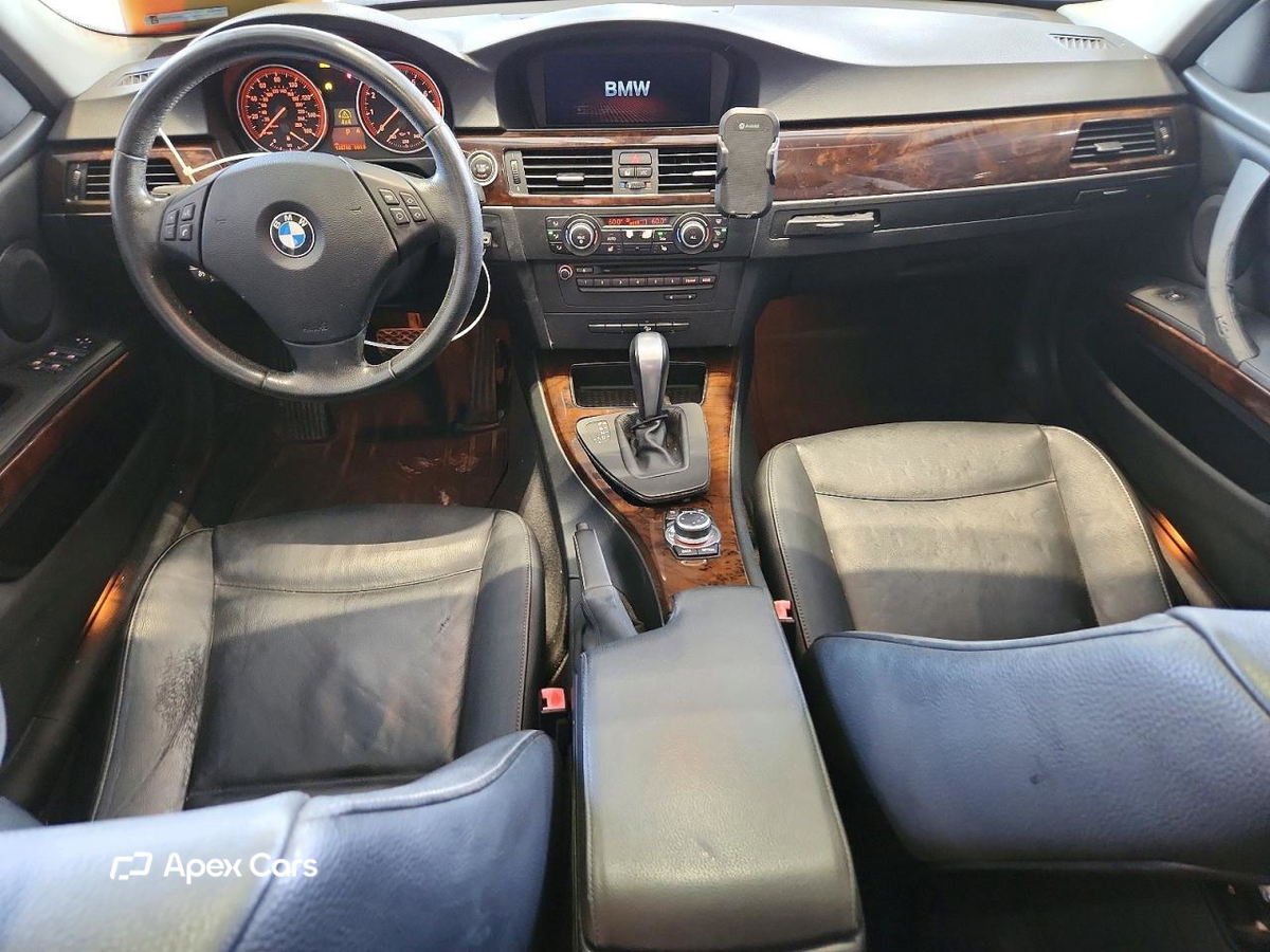 BMW Series 3 2011