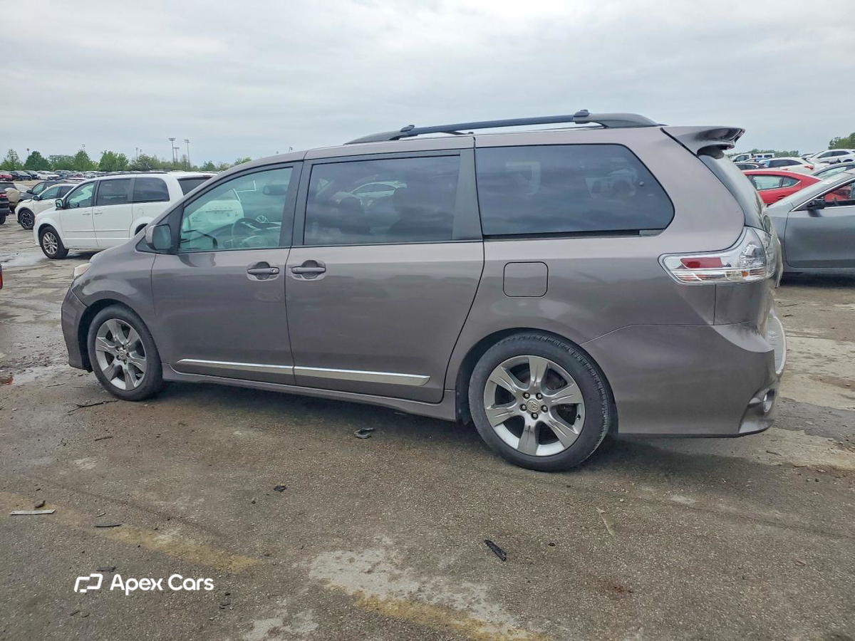 Toyota Sienna 2012