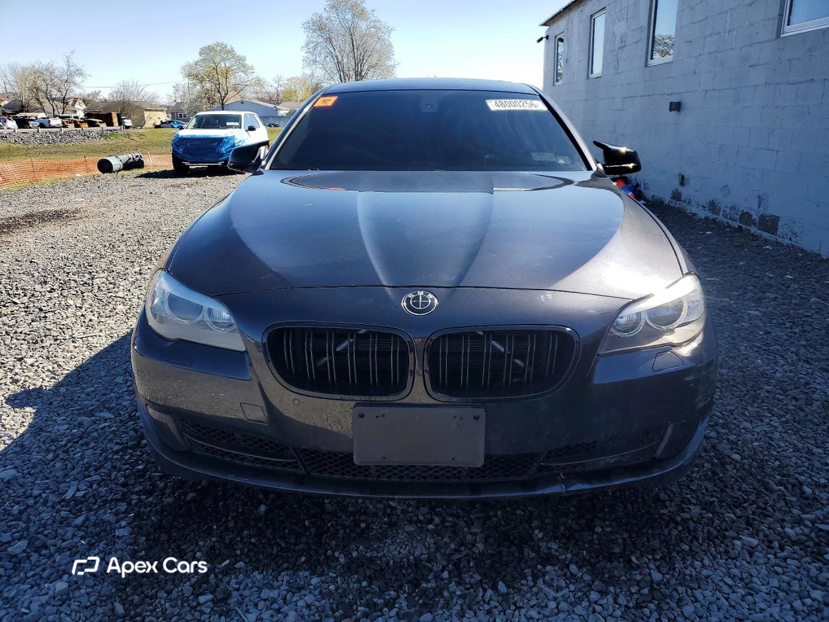 BMW Series 5 2012