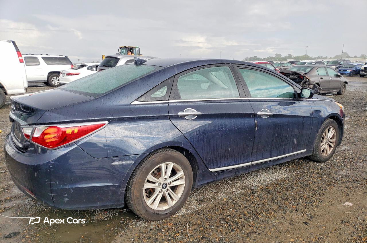 Hyundai Sonata 2013