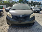 Toyota Sienna 2011