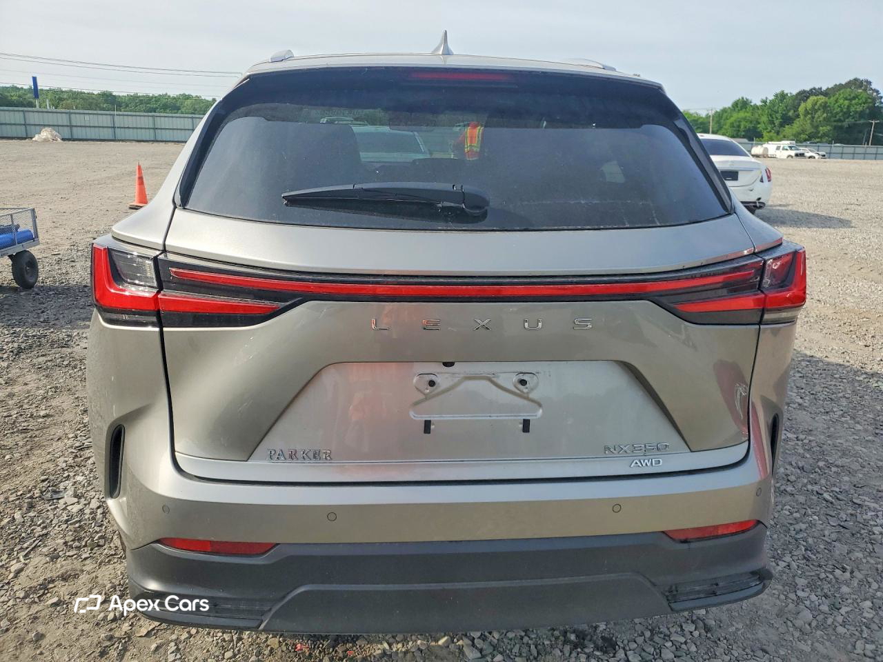 Lexus NX 2025