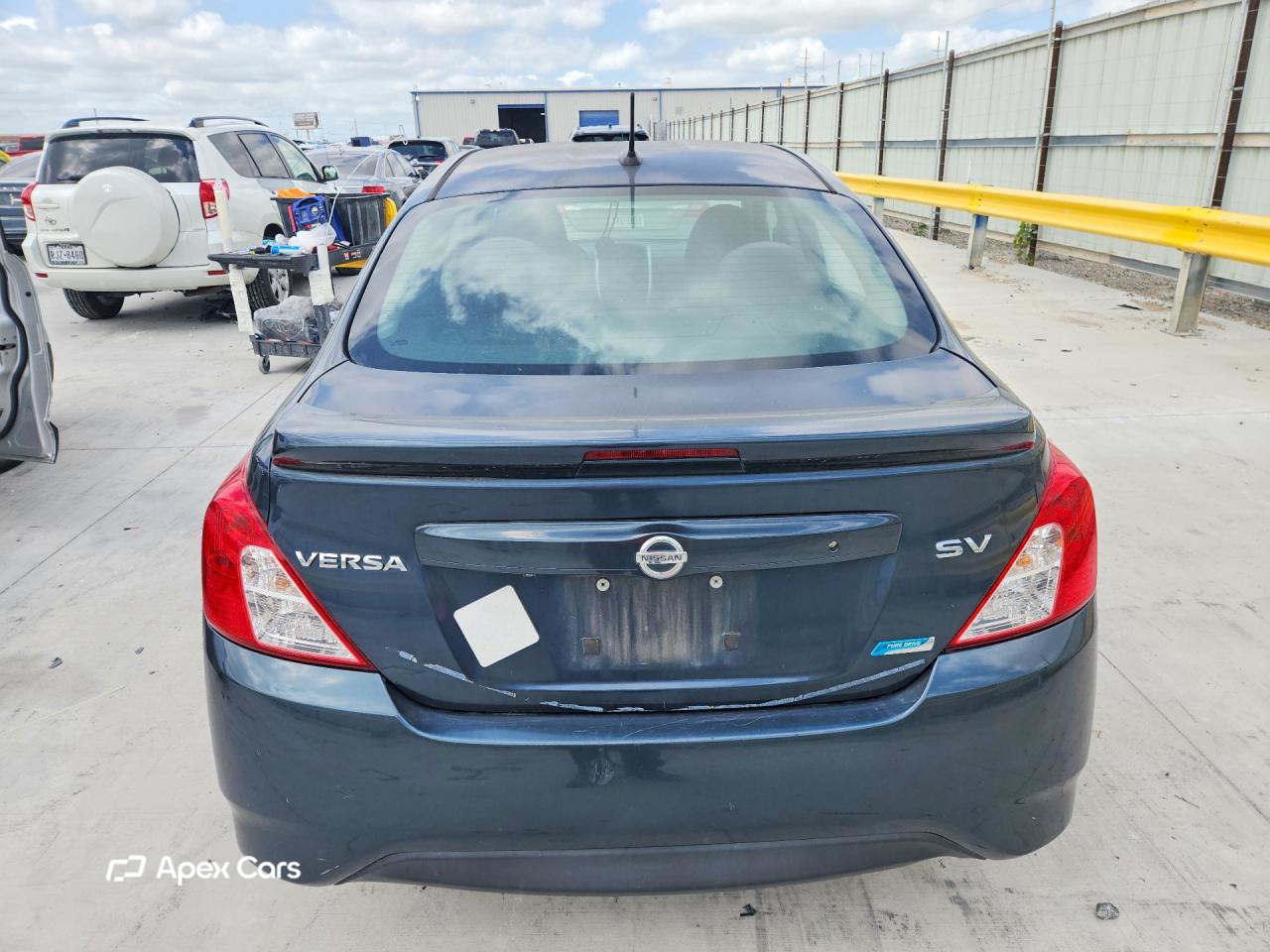 Nissan Versa 2016