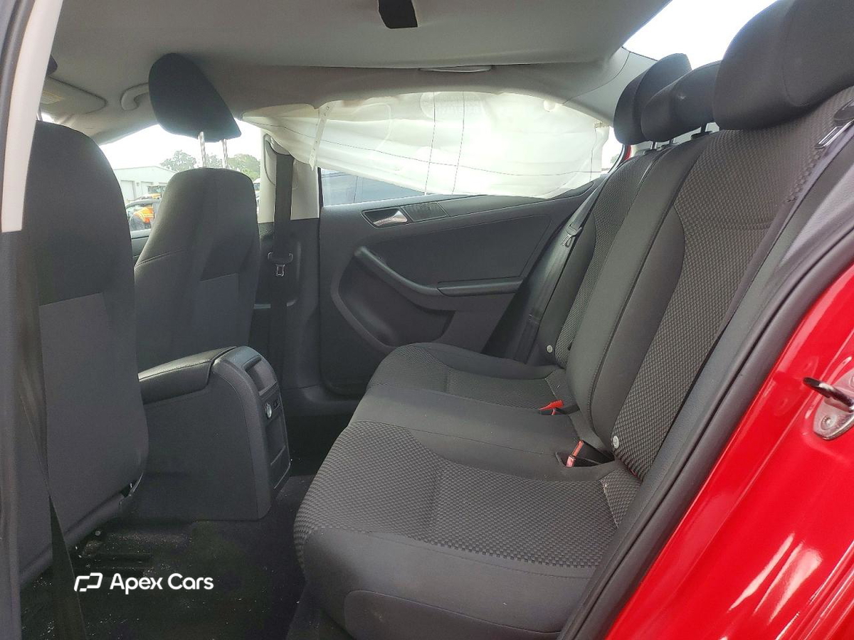 Volkswagen Jetta 2013