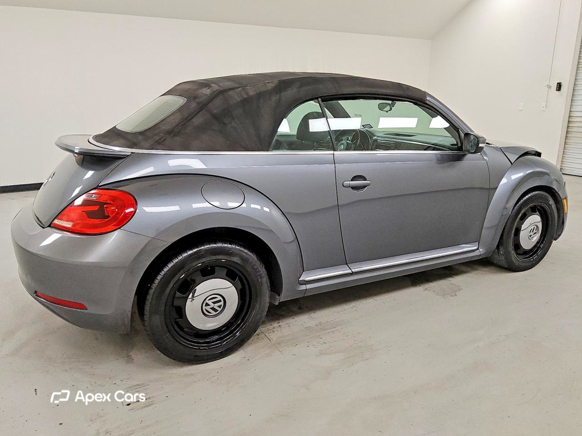 Volkswagen Beetle 2015