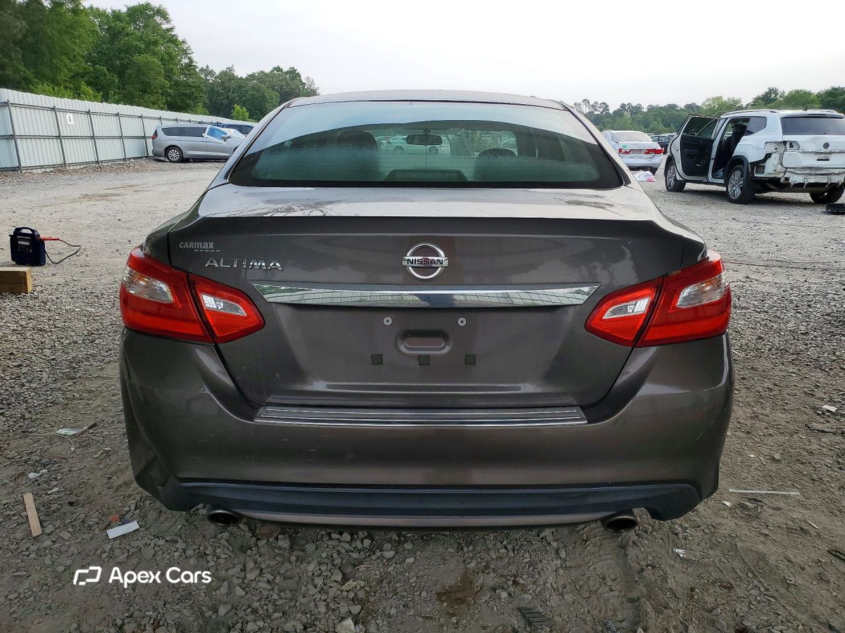 Nissan Altima 2017