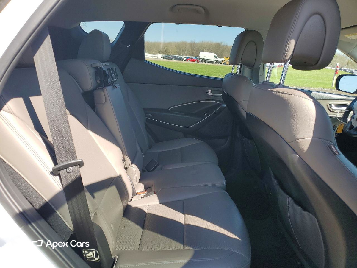 Hyundai Santa Fe 2017
