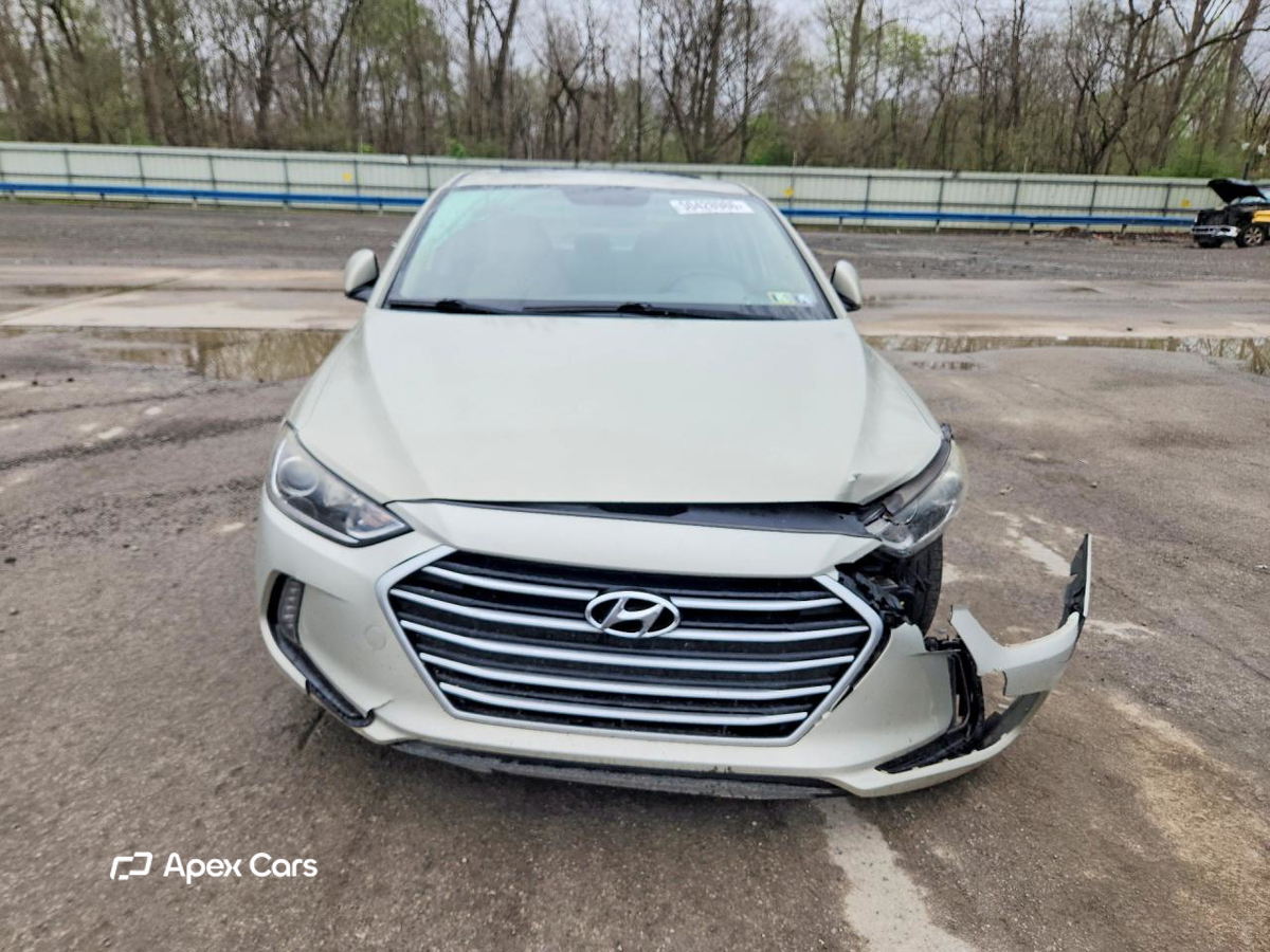 Hyundai Elantra 2017