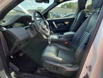 Land Rover Discovery 2023