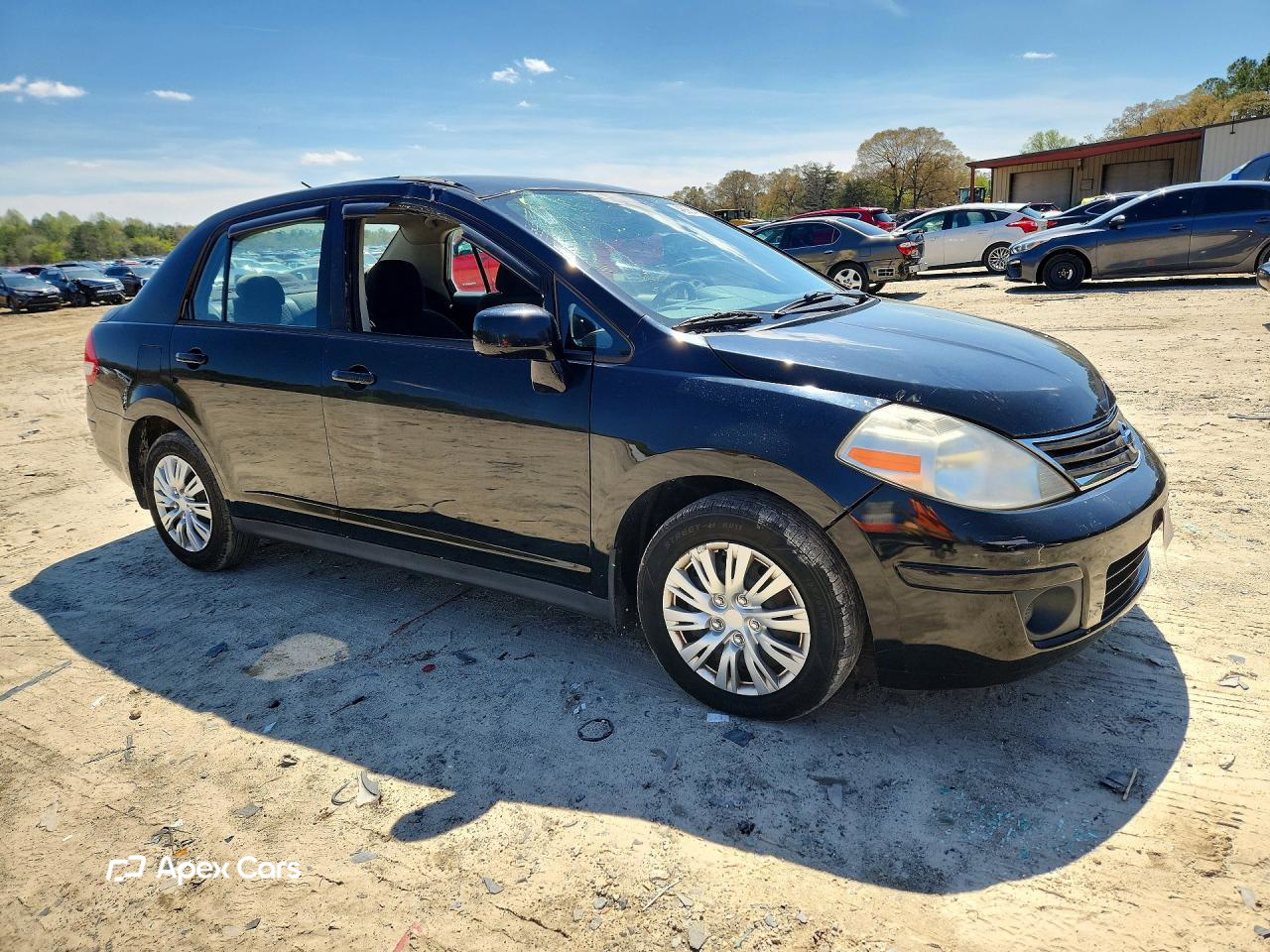 Nissan Versa 2011