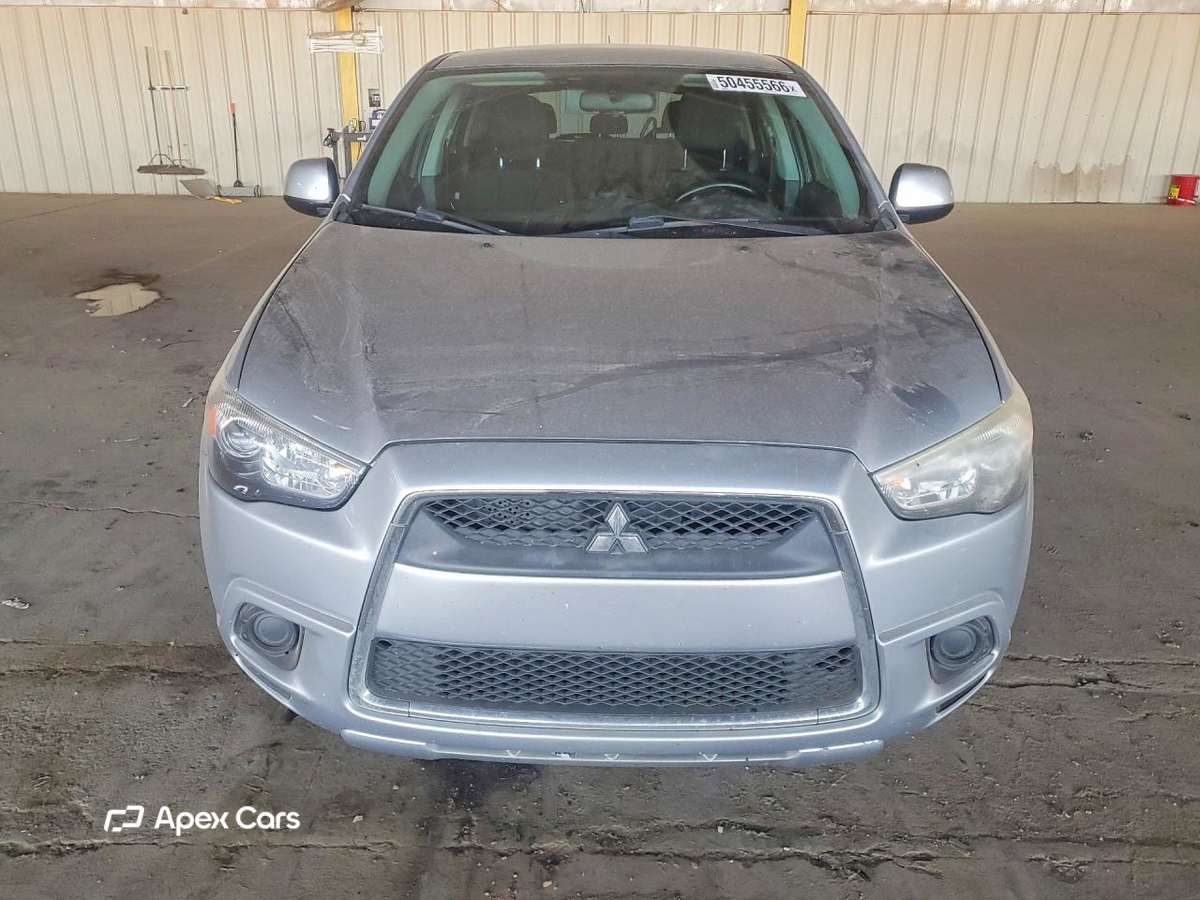 Mitsubishi Outlander 2012