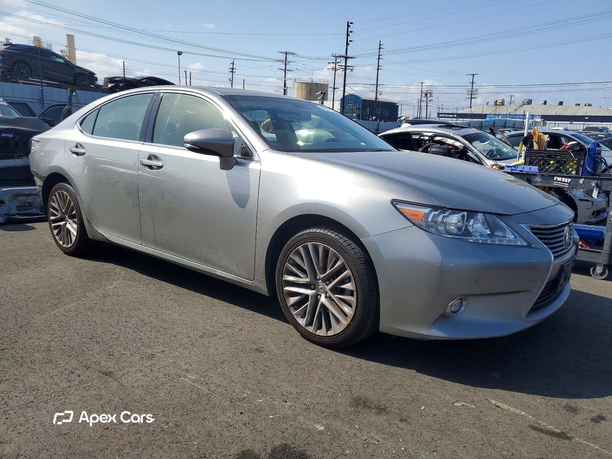 Lexus ES 2015