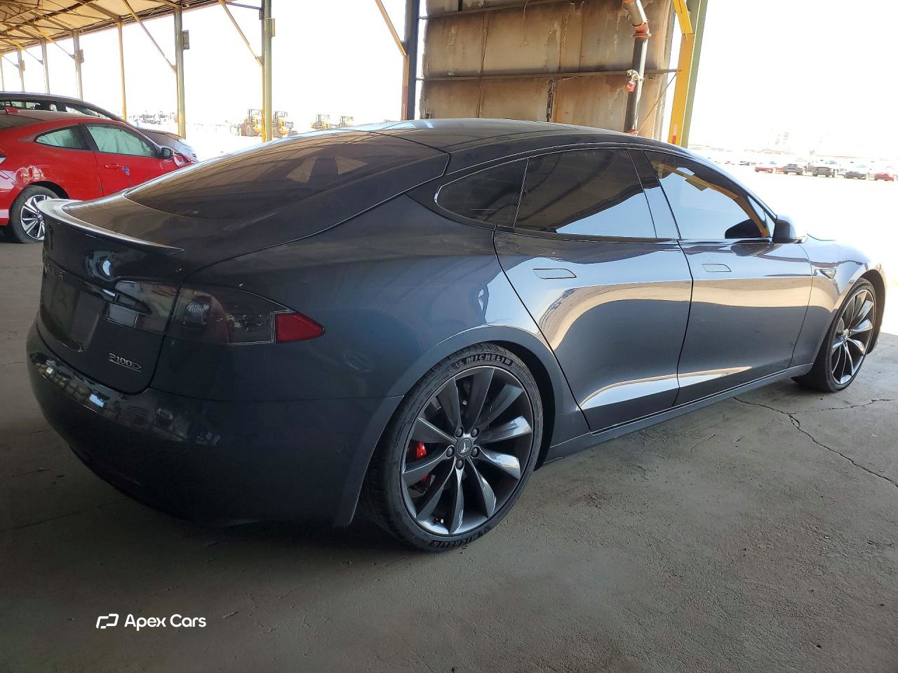 Tesla Model S 2016