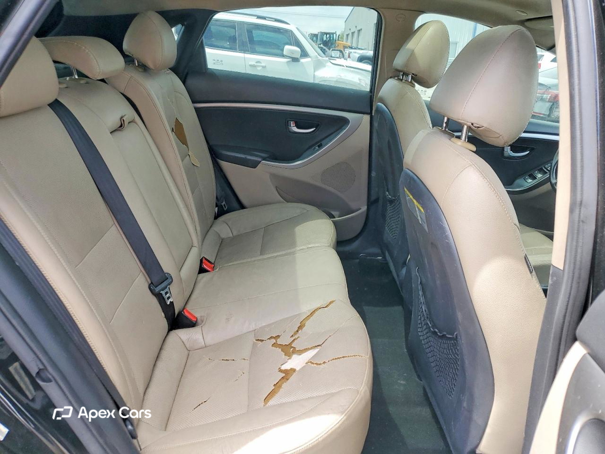 Hyundai Elantra 2013