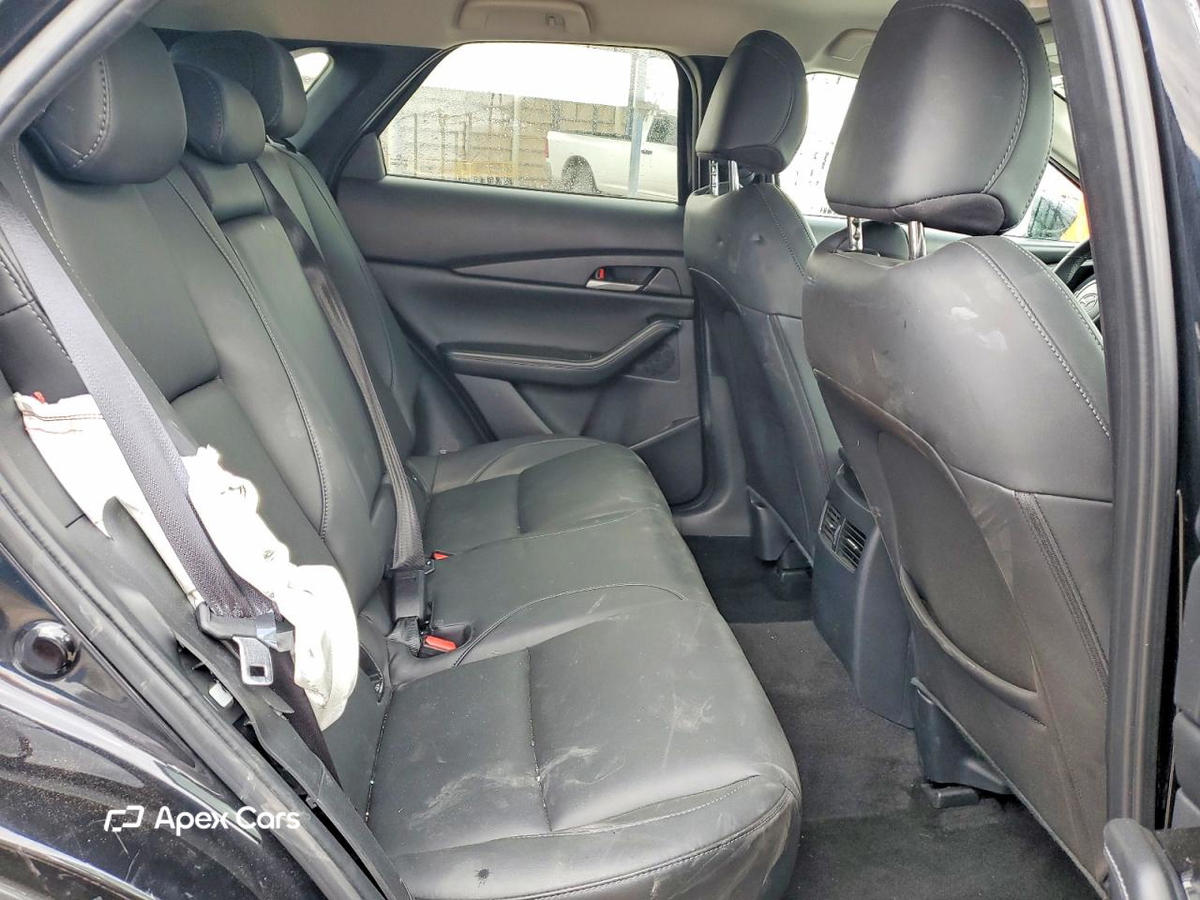 Mazda CX-30 2024
