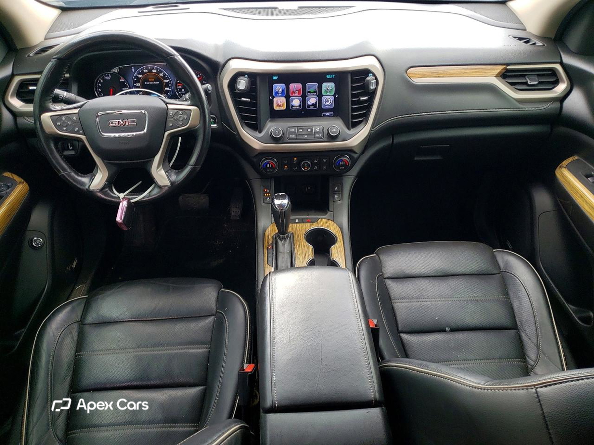 GMC Acadia 2017
