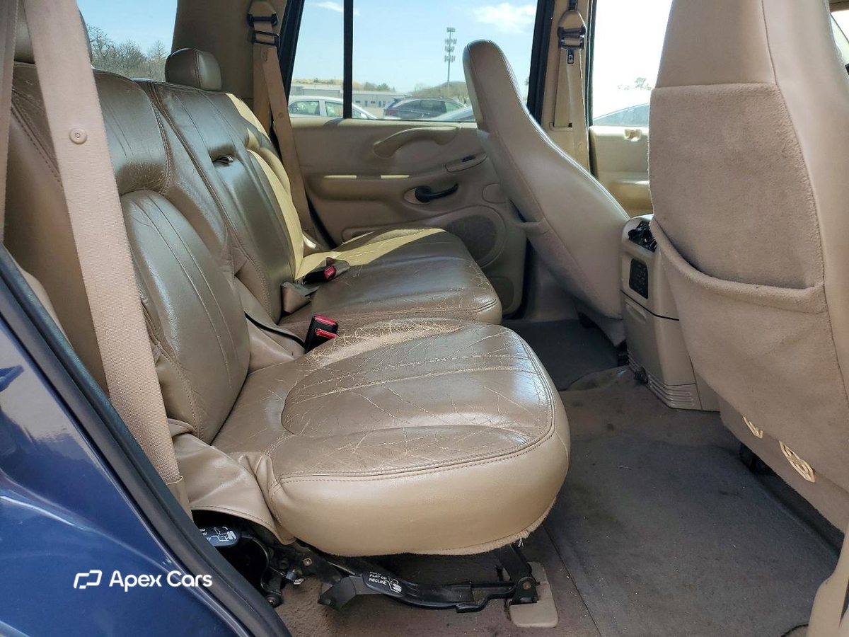 Ford Expedition 2000