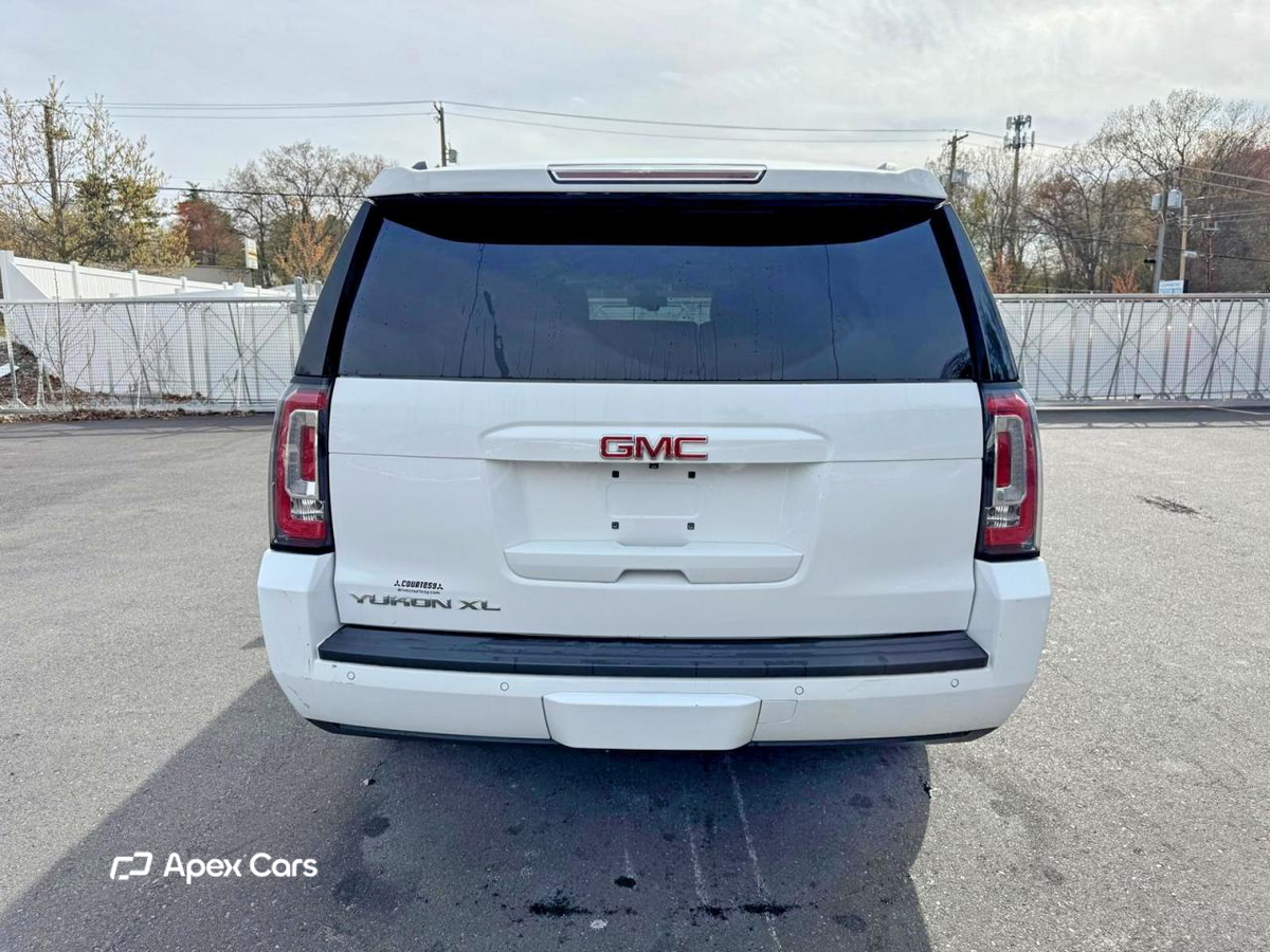 GMC Yukon 2015