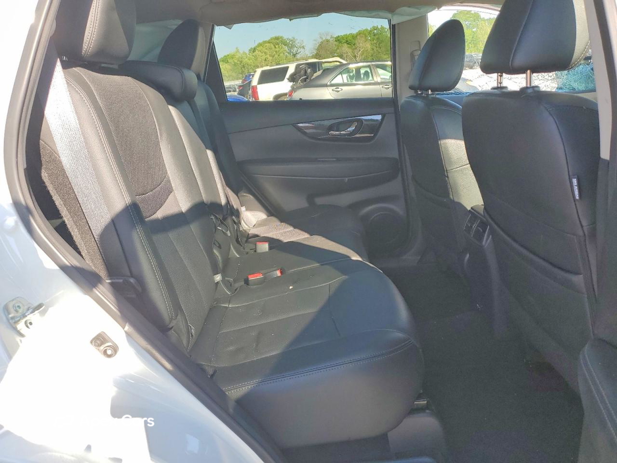 Nissan Rogue 2020