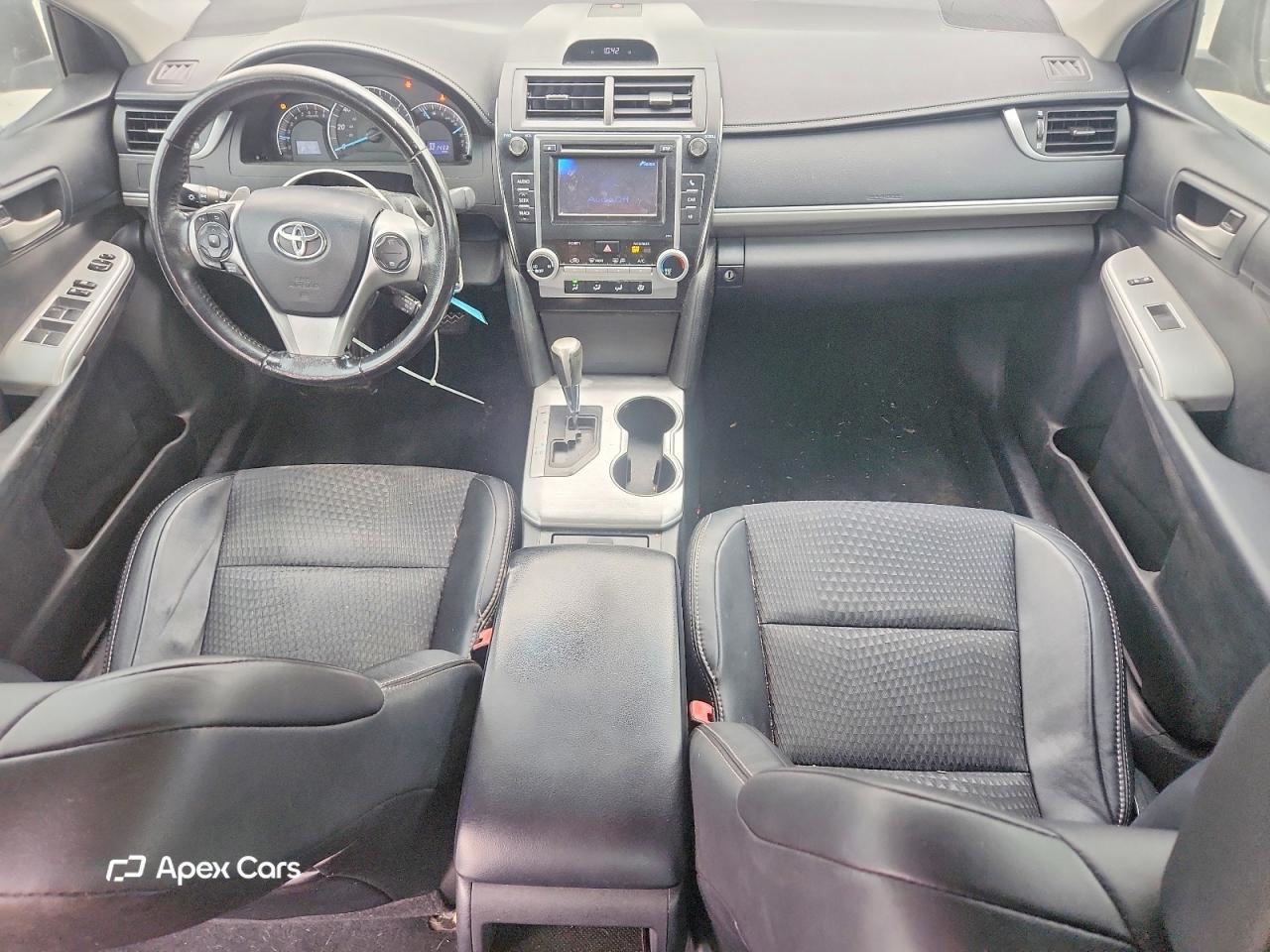 Toyota Camry 2012