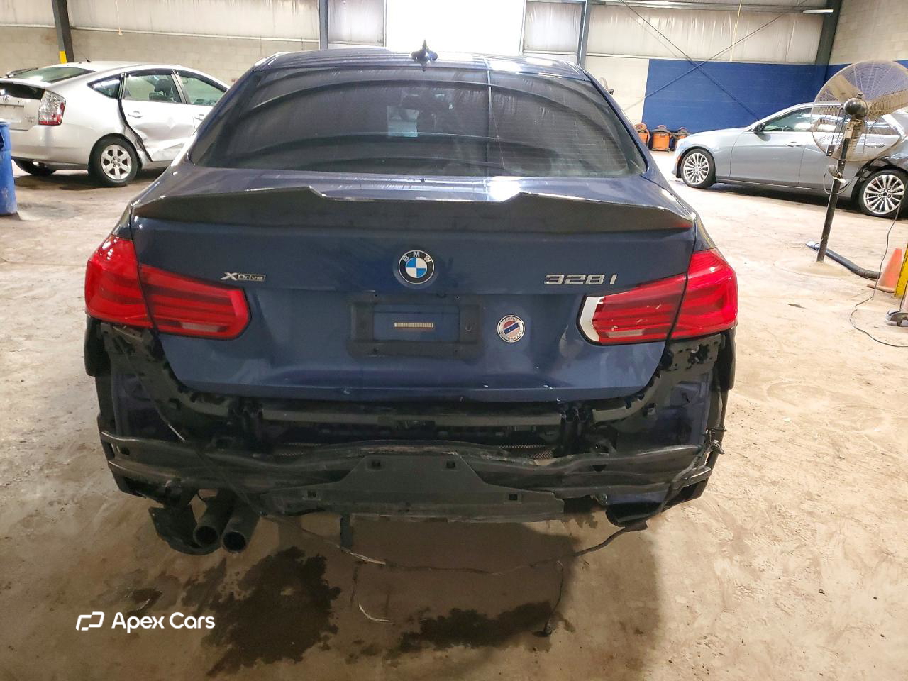 BMW Series 3 2016