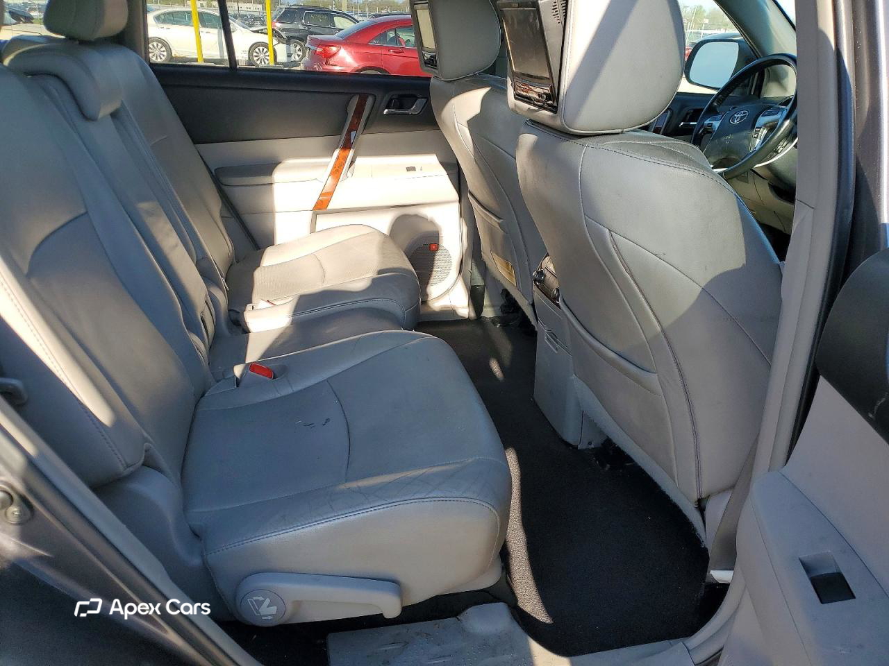 Toyota Highlander 2011