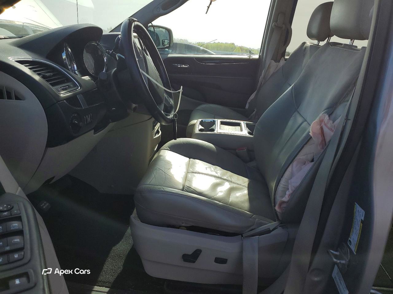 Chrysler Voyager 2013