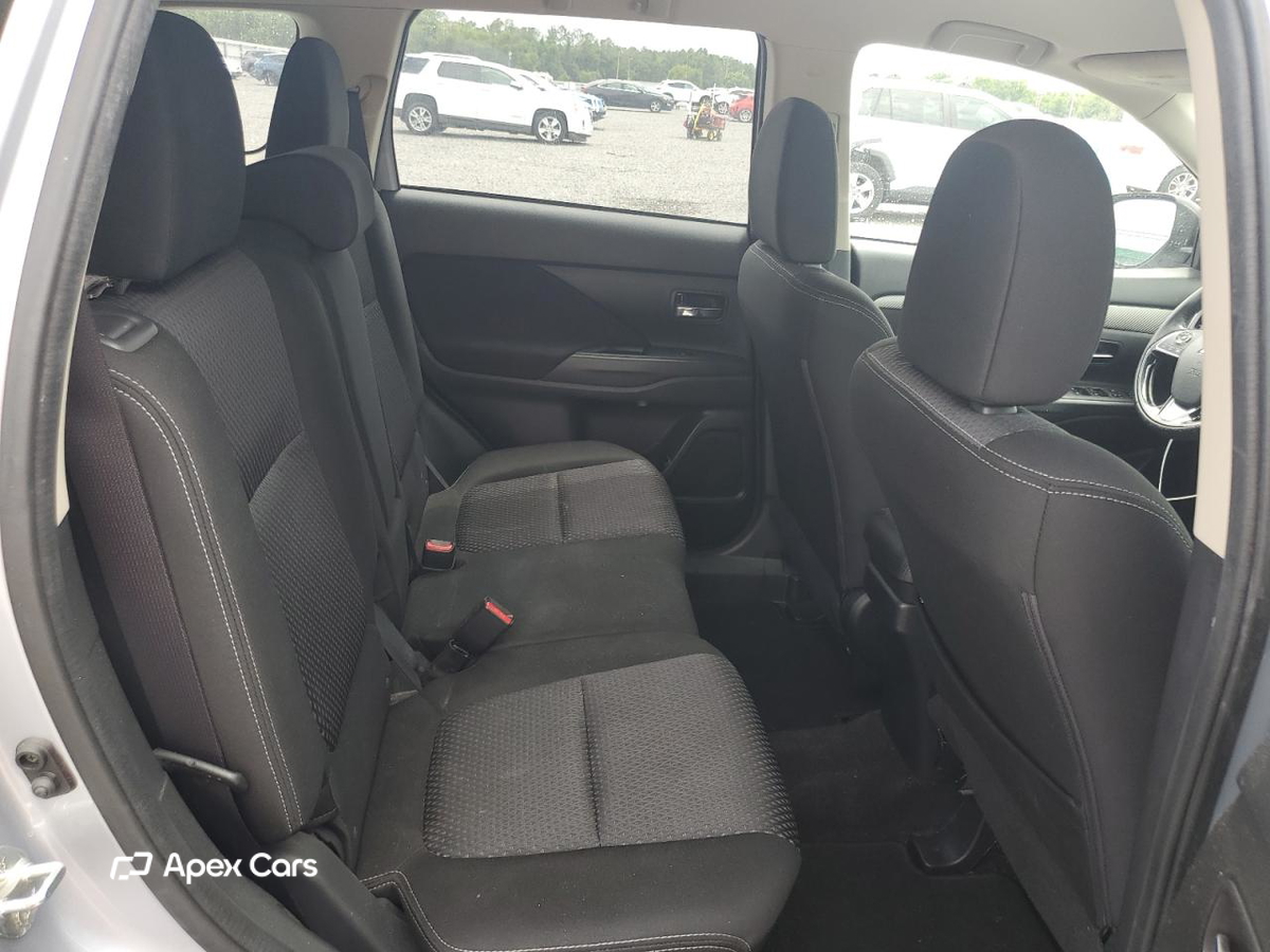 Mitsubishi Outlander 2017