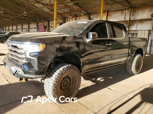 Chevrolet Silverado 2022 - Image 1 of 13