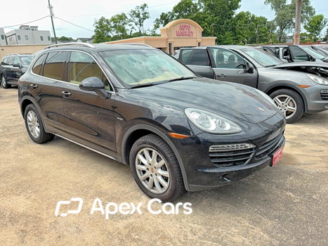 Porsche Cayenne 2013 - Image 1 of 10