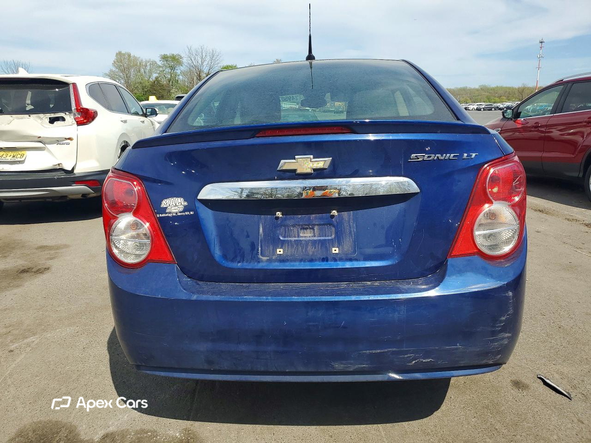 Chevrolet Sonic 2013