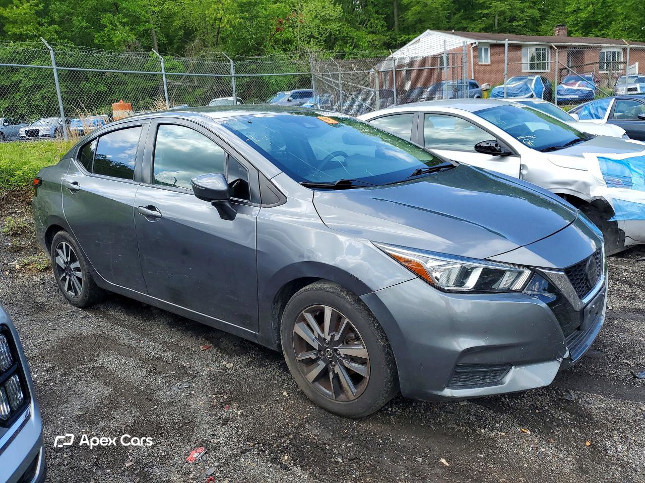 Nissan Versa 2021