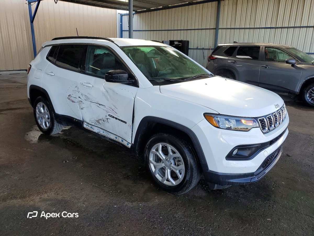 Jeep Compass 2024