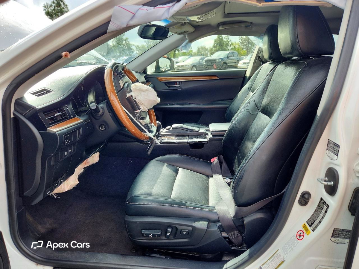 Lexus ES 2013