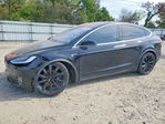 Tesla Model X 2020