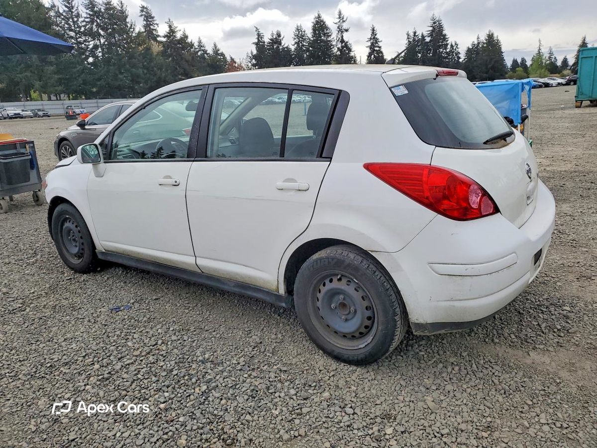 Nissan Versa 2012