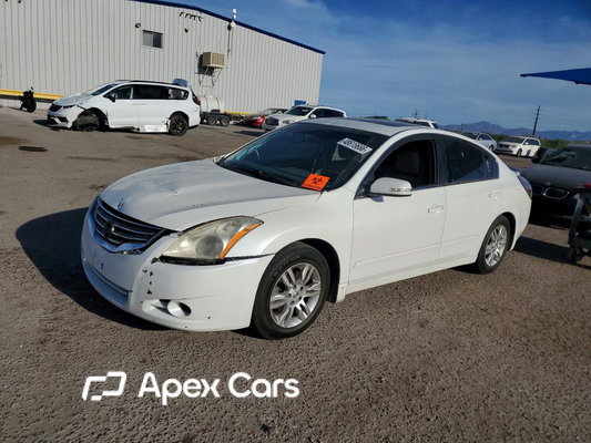 Nissan Altima 2011 - Image 1 of 12