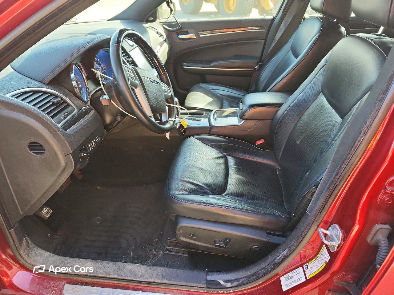 Chrysler 300 2011
