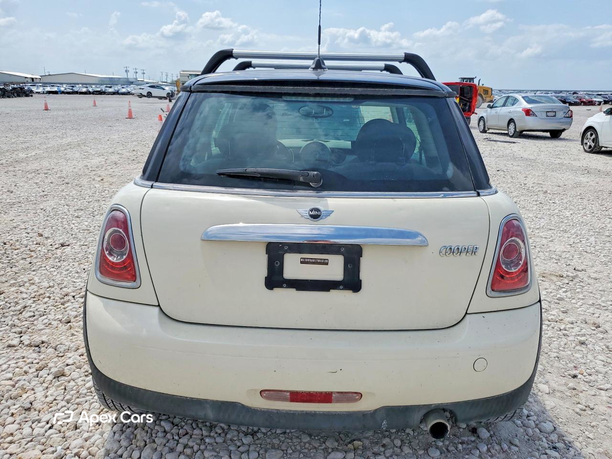 MINI Cooper 2013