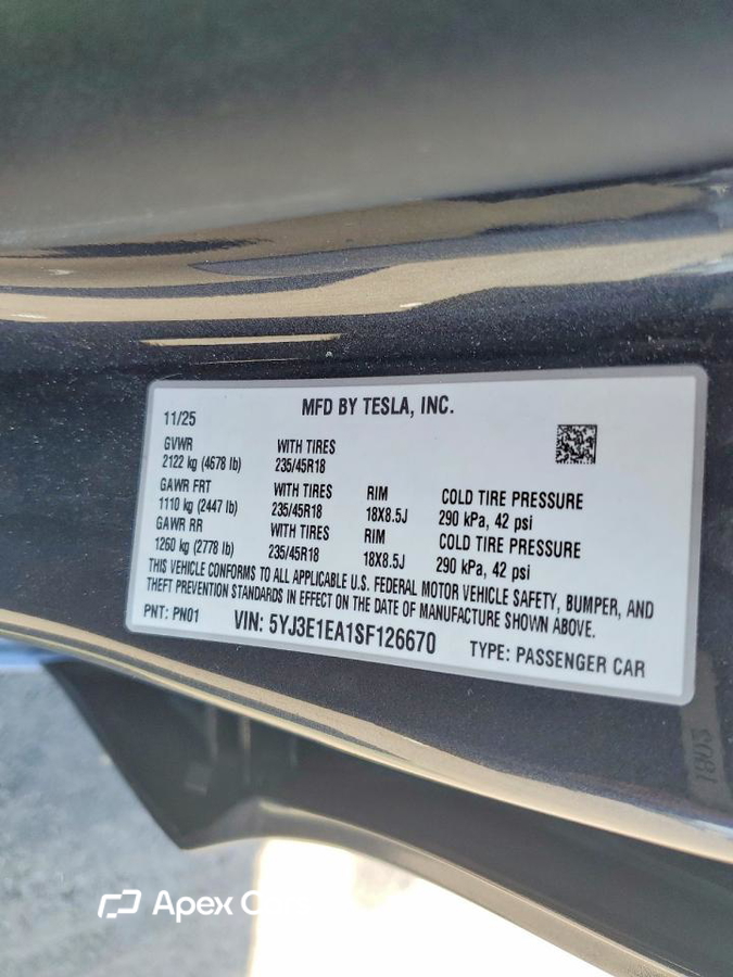 Tesla Model 3 2025