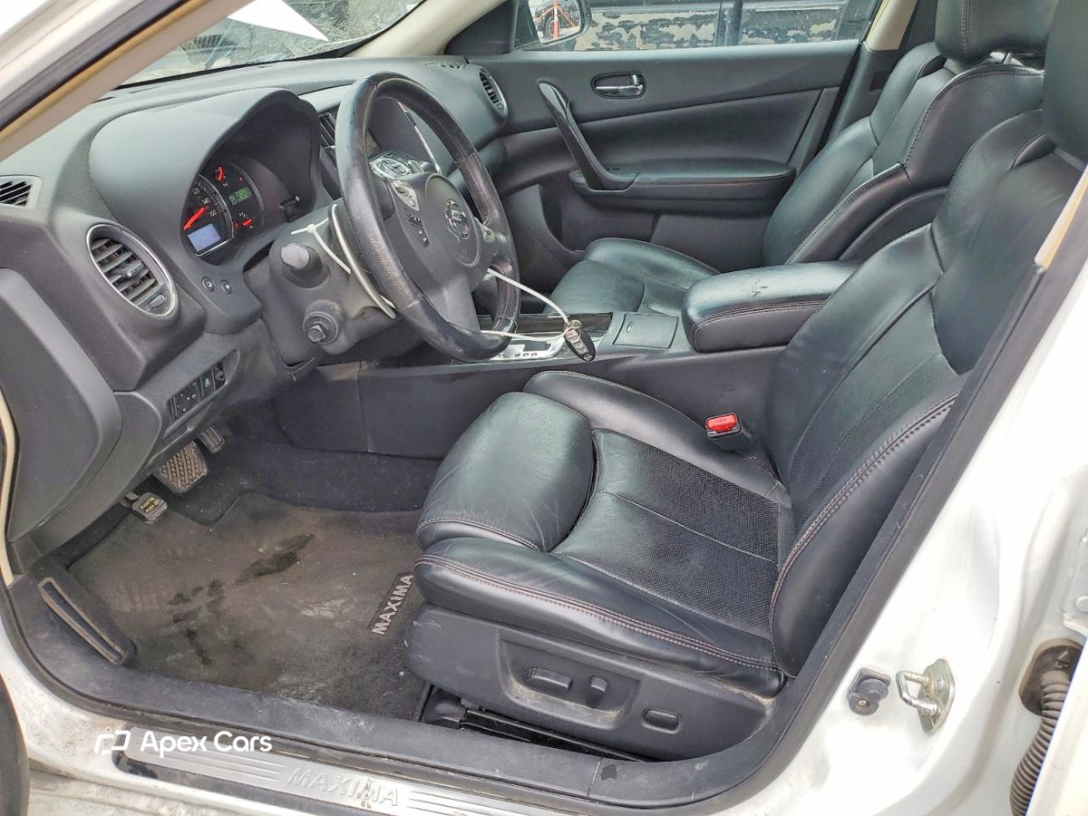 Nissan Maxima 2014