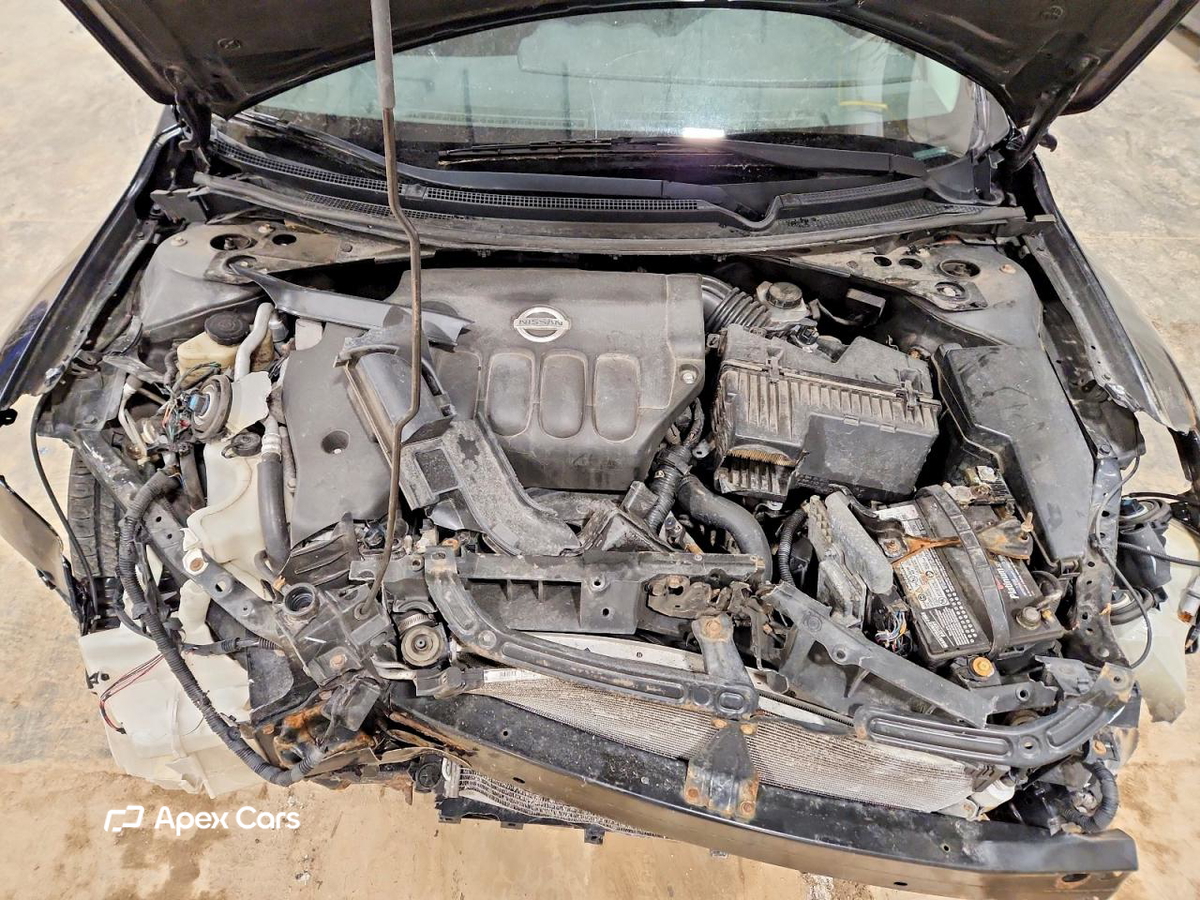 Nissan Altima 2011