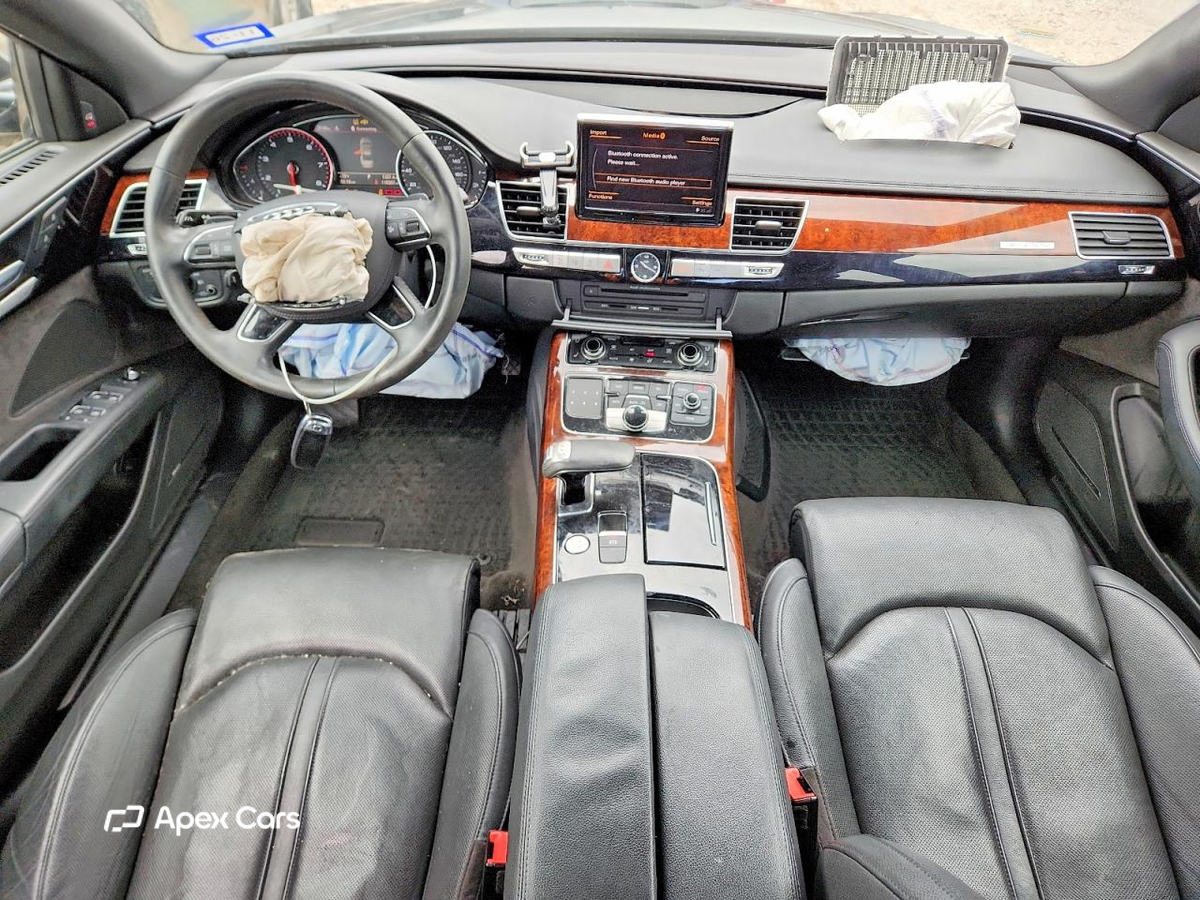 Audi A8 2013