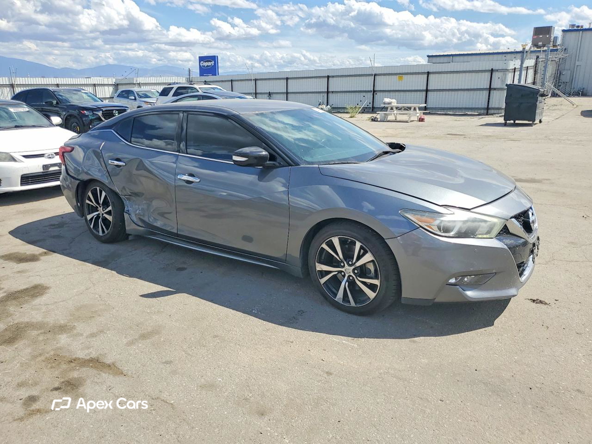 Nissan Maxima 2018