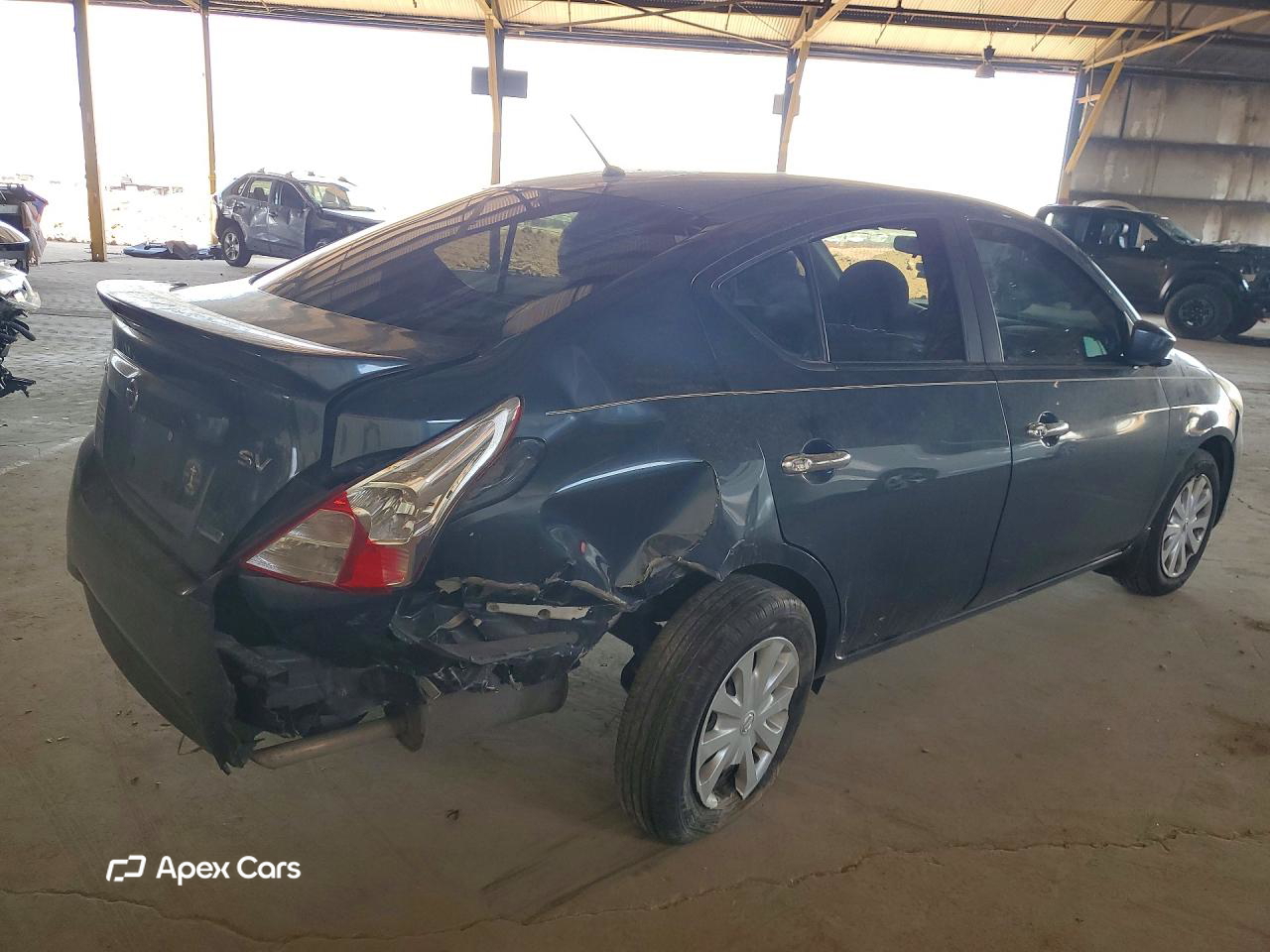 Nissan Versa 2015