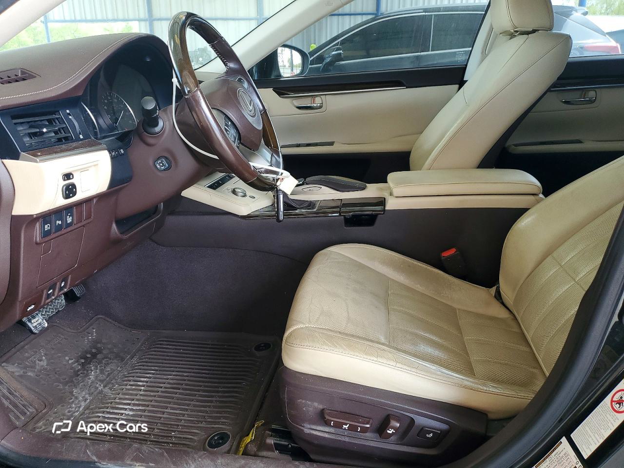 Lexus ES 2016