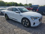 Audi e-tron 2022