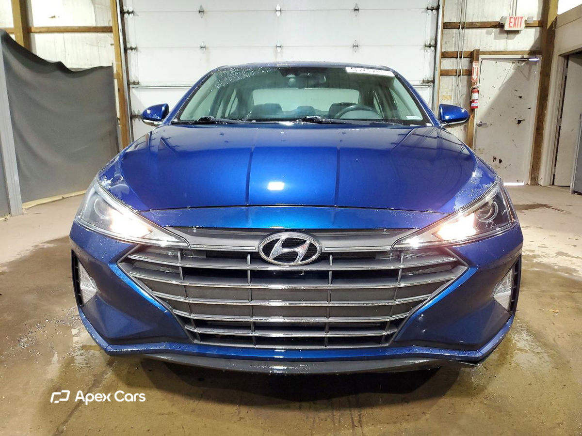 Hyundai Elantra 2020